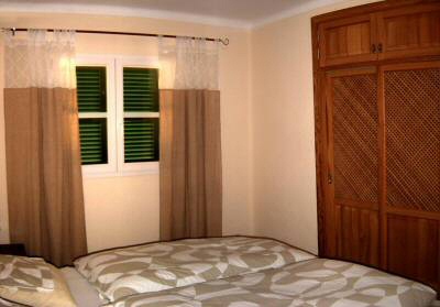 Vacation house Yacaranda: 2 bedrooms with built-in-cabinets