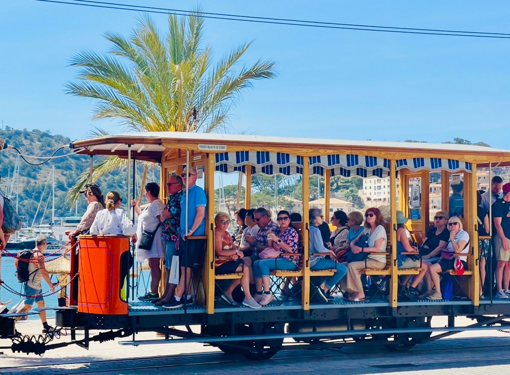 Der Hafen von Soller, Endstation der nostalgischen Strassenbahn